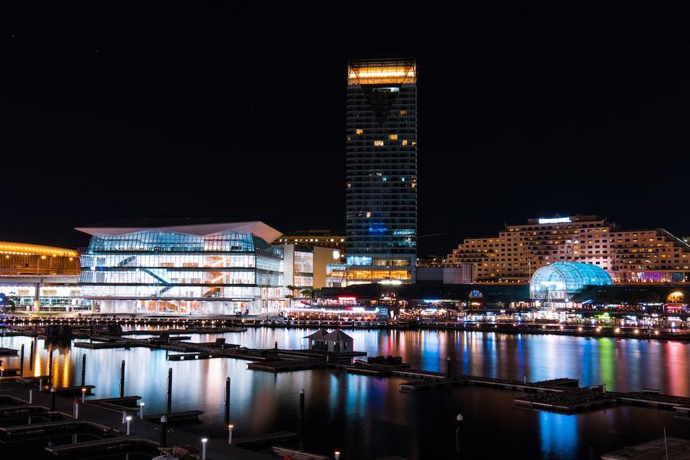 Metro Apartments On Darling Harbour Сидней Экстерьер фото